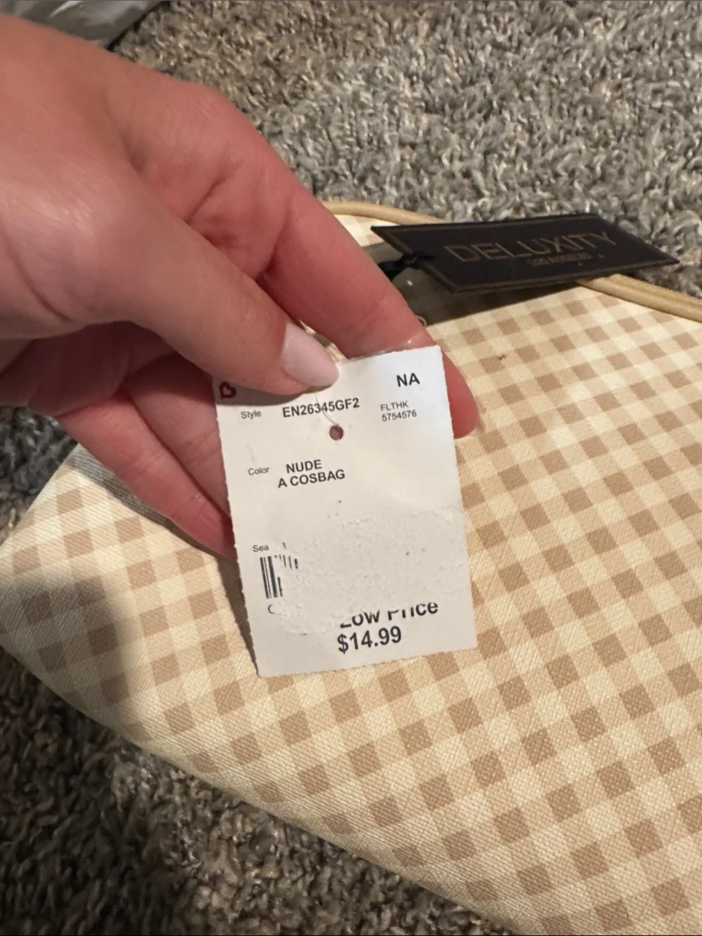 NWT Deluxity Beige Check Cosmetic Bag